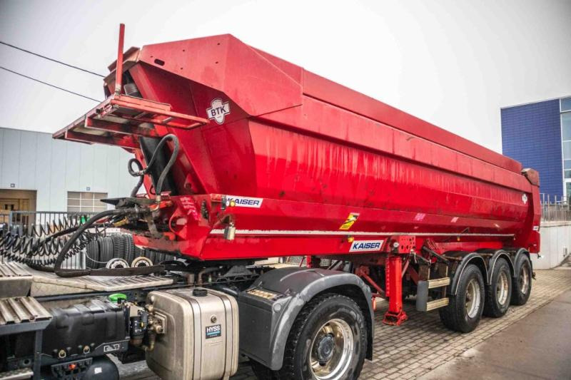ROBUSTE-KAISER KIPPER - HYRD. DEUR-30m3 - Semi-remorque benne: photos 1 ROBUSTE-KAISER KIPPER - HYRD. DEUR-30m3 - Semi-remorque benne: photos 1