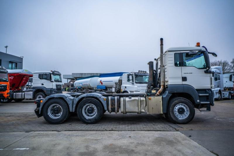 MAN TGS 33.440 BLS - MANUAL - BIG AXLES - Tracteur routier: photos 3 MAN TGS 33.440 BLS - MANUAL - BIG AXLES - Tracteur routier: photos 3