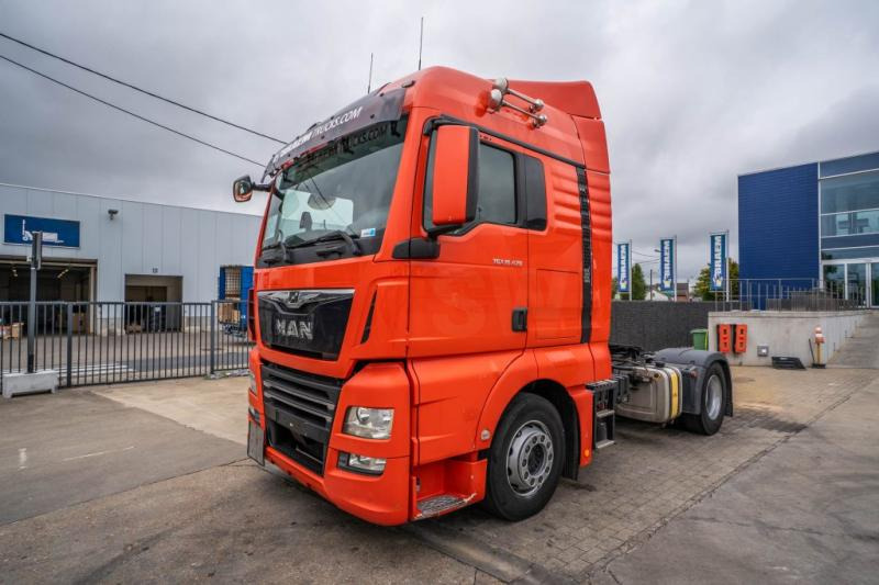 MAN TGX 18.470 XLX BLS+KIPHYDR. - Tracteur routier: photos 1 MAN TGX 18.470 XLX BLS+KIPHYDR. - Tracteur routier: photos 1