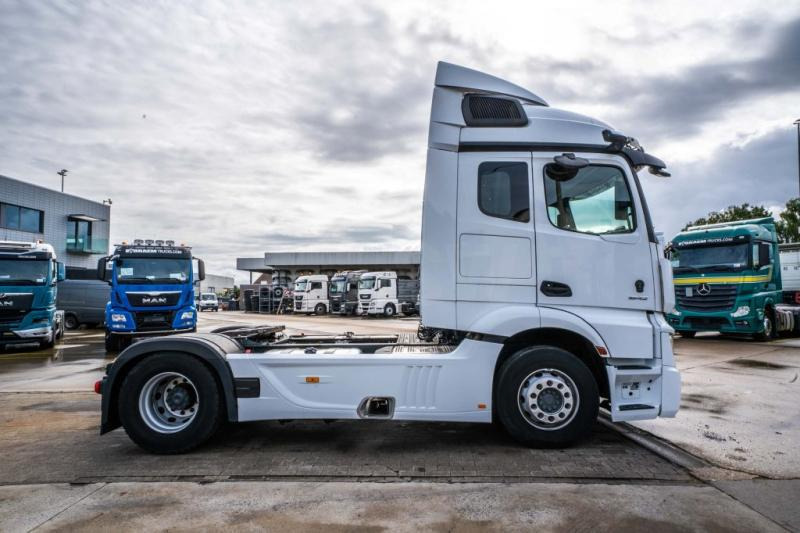 Mercedes ACTROS 1842 LS - Tracteur routier: photos 3 Mercedes ACTROS 1842 LS - Tracteur routier: photos 3