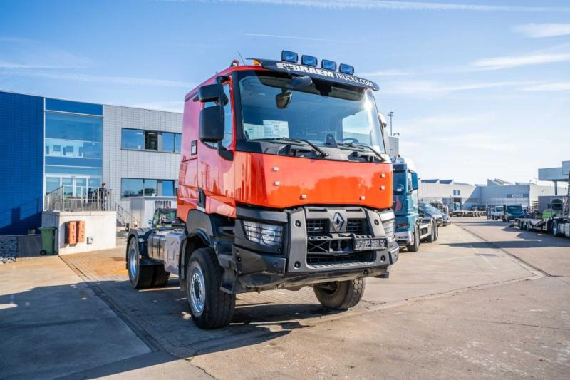 Renault K480-4X4 - Tracteur routier: photos 2 Renault K480-4X4 - Tracteur routier: photos 2
