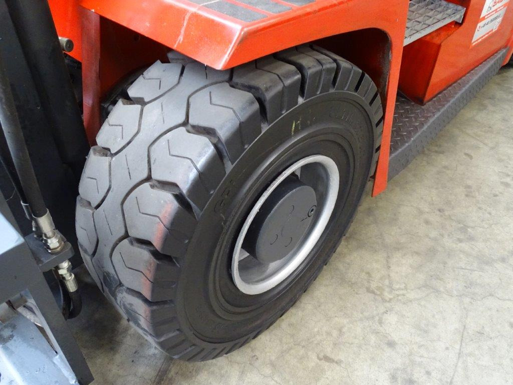 Kalmar ECF70-6 - VOLLFREIHUB - Chariot élévateur électrique: photos 2 Kalmar ECF70-6 - VOLLFREIHUB - Chariot élévateur électrique: photos 2