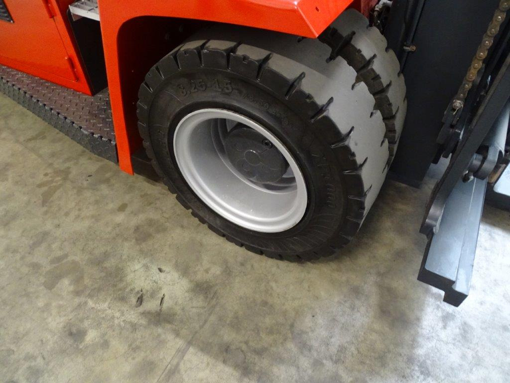 Kalmar ECG70-6 - TRIPLEX - Chariot élévateur électrique: photos 2 Kalmar ECG70-6 - TRIPLEX - Chariot élévateur électrique: photos 2