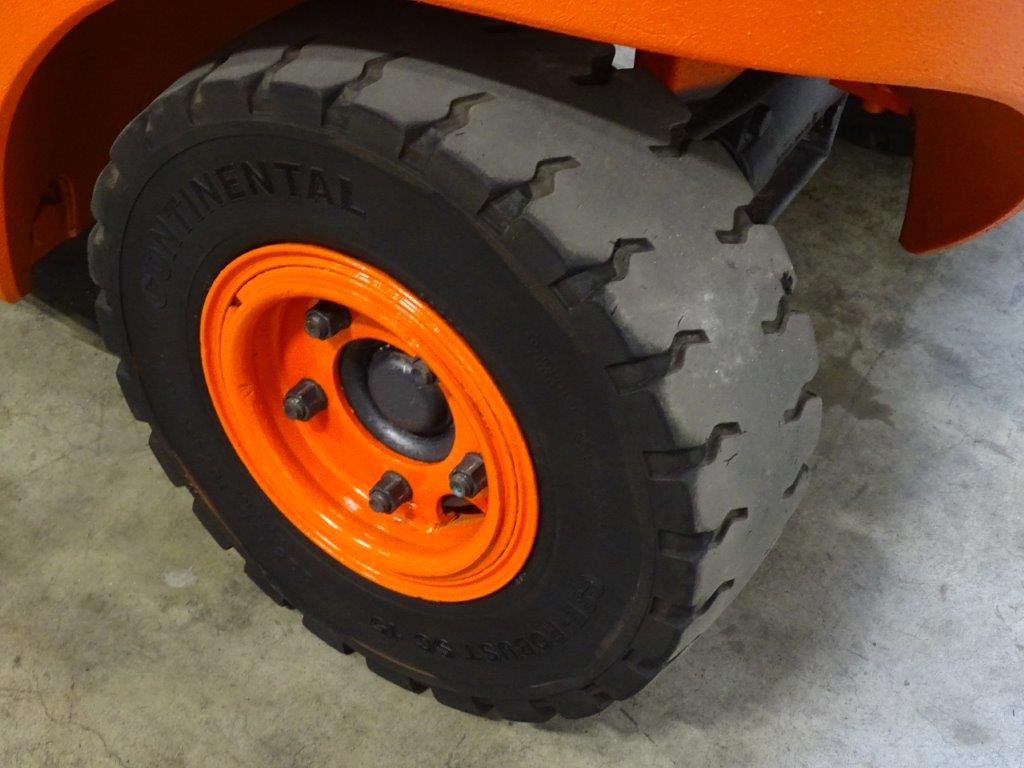 Linde H30D - Chariot élévateur diesel: photos 2 Linde H30D - Chariot élévateur diesel: photos 2