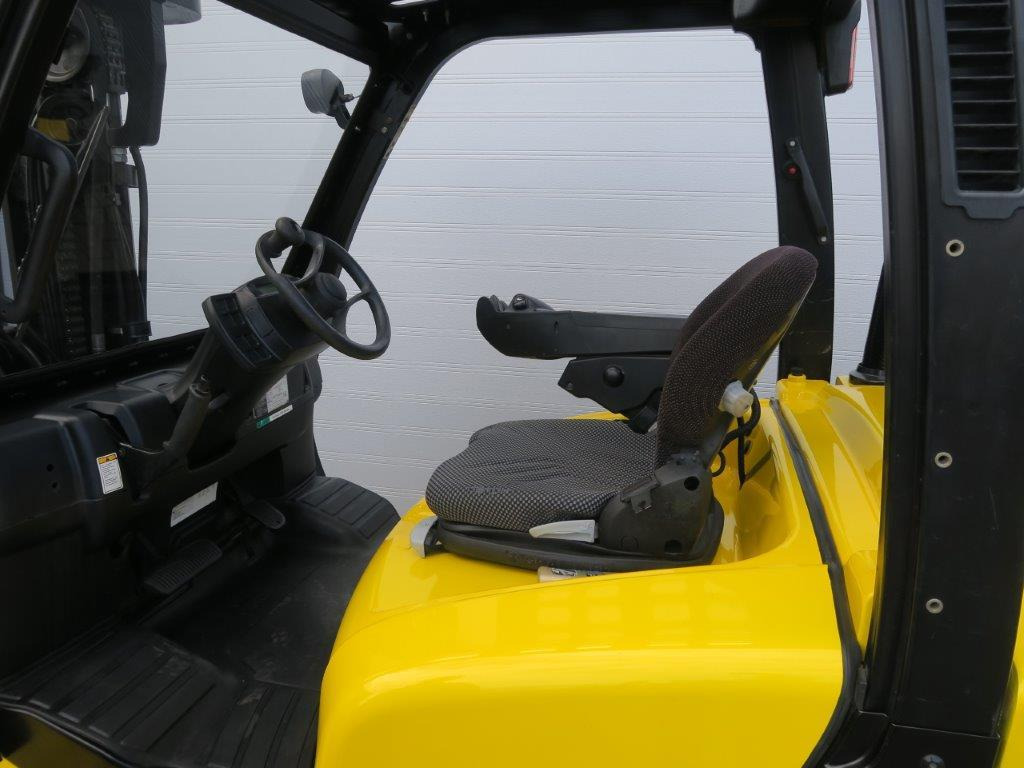 Chariot élévateur Yale GLP50VX TRIPLEX Container-Indoor-Stapler: photos 6 Chariot élévateur Yale GLP50VX TRIPLEX Container-Indoor-Stapler: photos 6