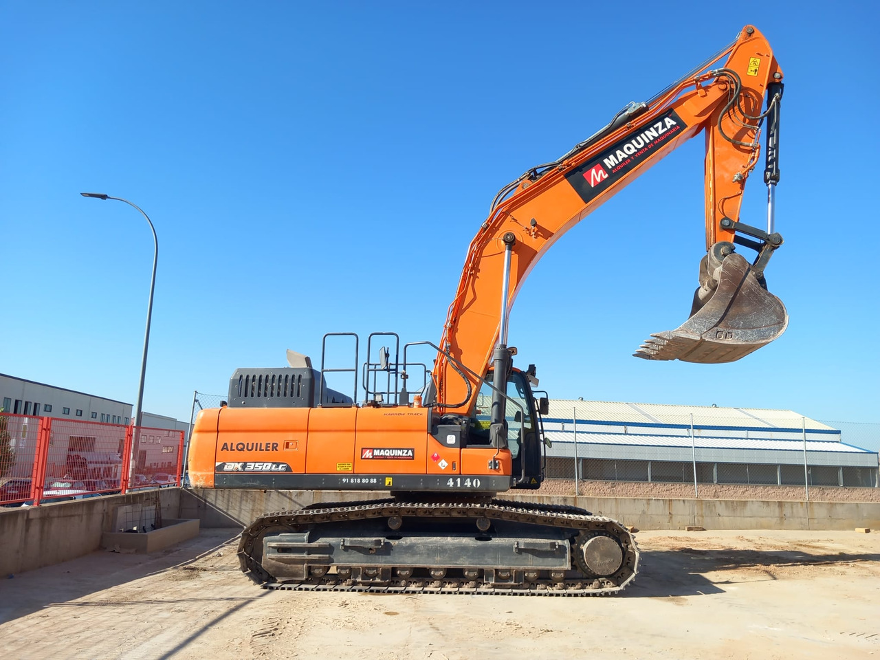 DOOSAN DX350LC-7 - Pelle sur chenille: photos 2 DOOSAN DX350LC-7 - Pelle sur chenille: photos 2