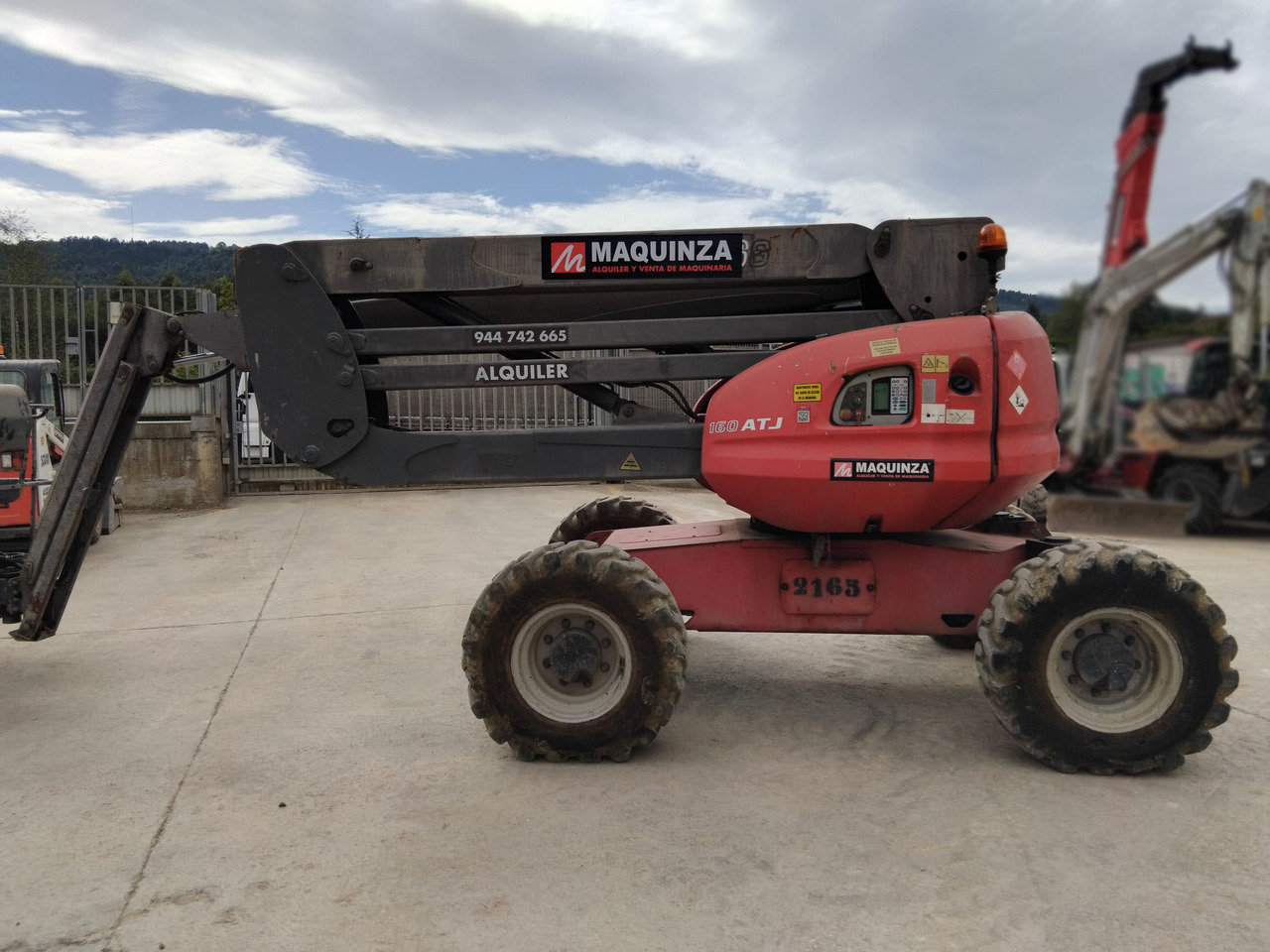 MANITOU 160ATJ EJE OSCILANTE - Nacelle articulée: photos 1 MANITOU 160ATJ EJE OSCILANTE - Nacelle articulée: photos 1