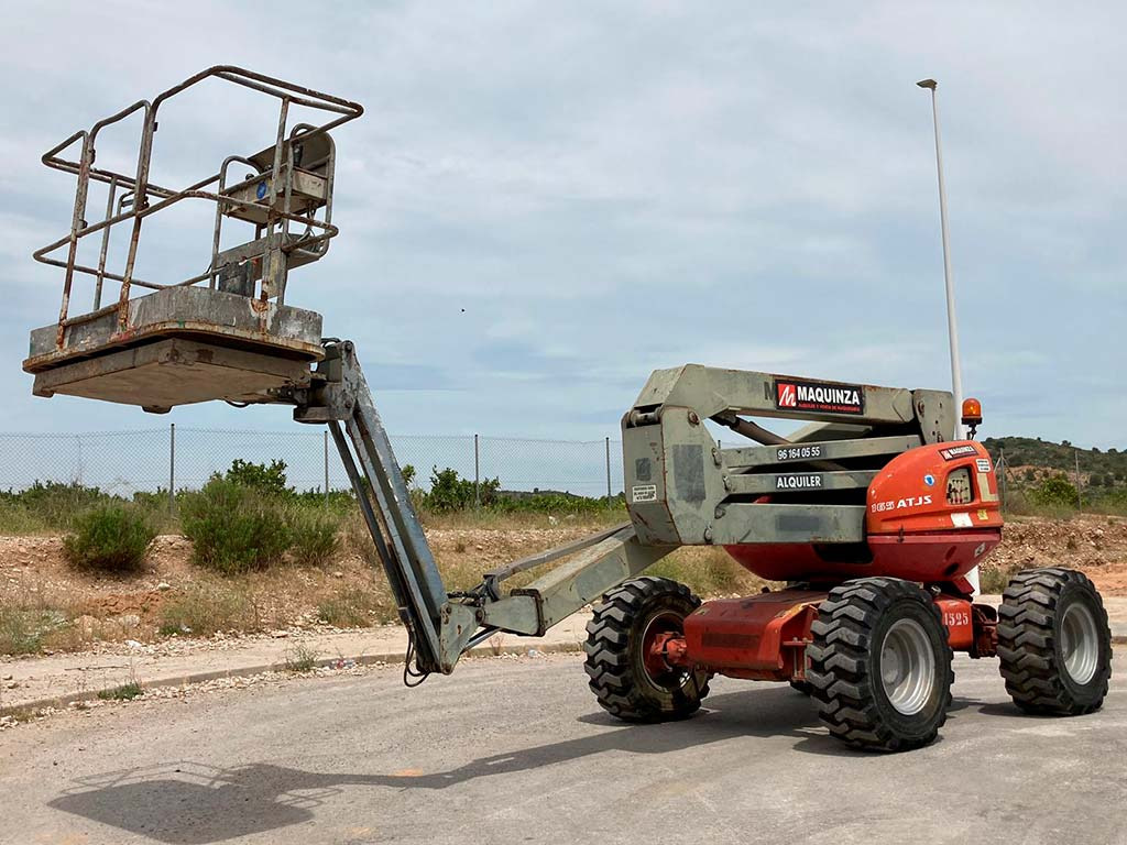 MANITOU 165ATJ - Nacelle articulée: photos 1 MANITOU 165ATJ - Nacelle articulée: photos 1