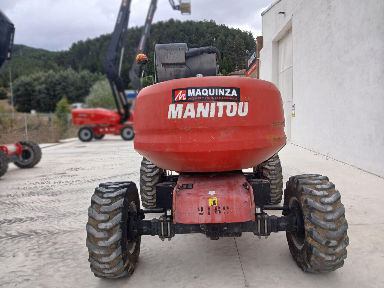MANITOU 180ATJ - Nacelle articulée: photos 5 MANITOU 180ATJ - Nacelle articulée: photos 5