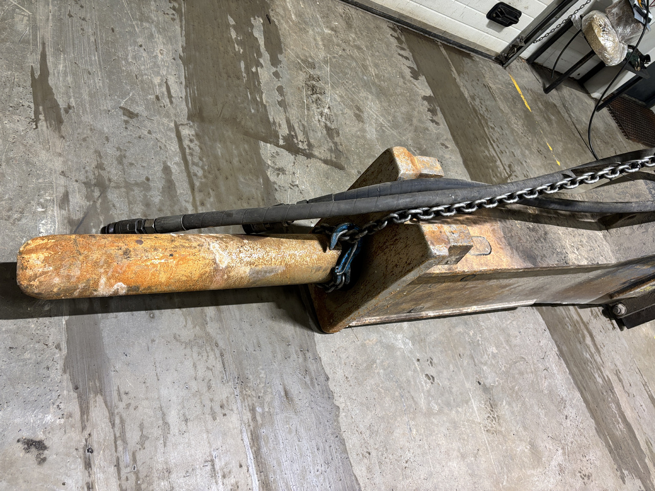 Atlas Copco MB1700 - Marteau hydraulique: photos 2 Atlas Copco MB1700 - Marteau hydraulique: photos 2
