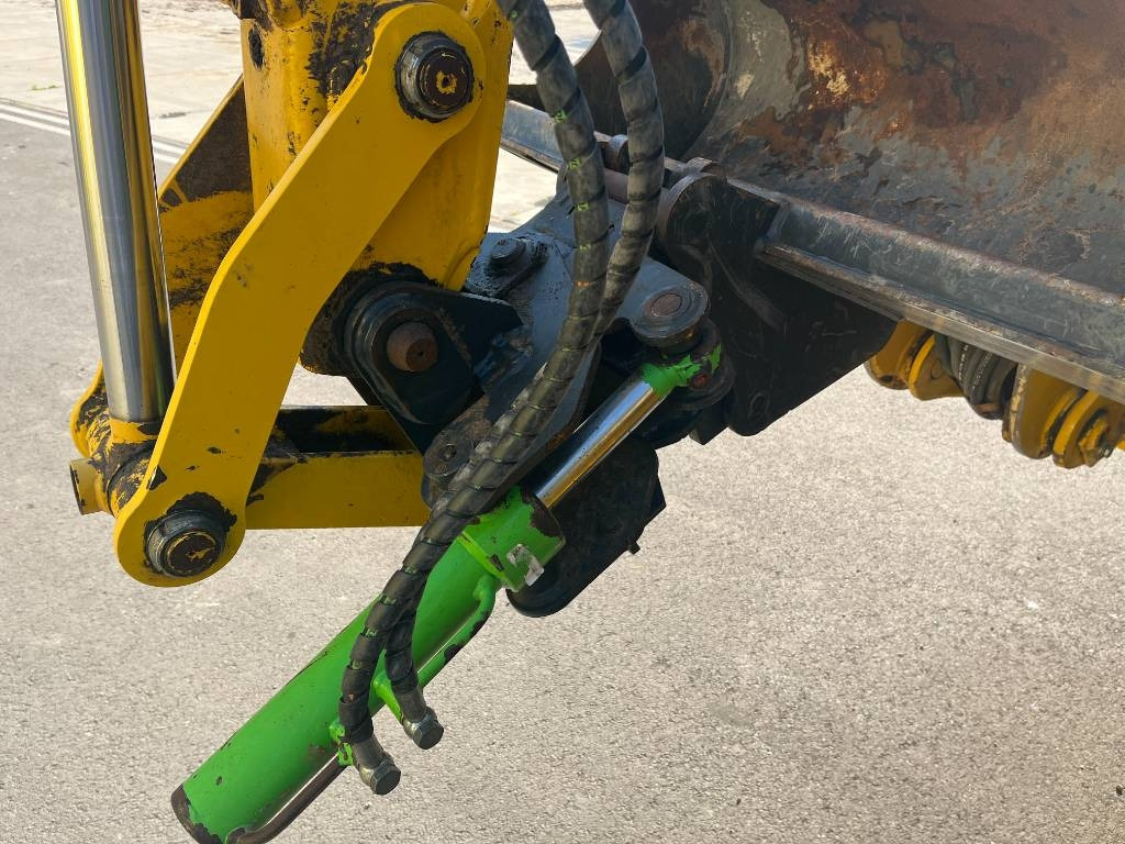 Komatsu WB 97 S-8  - Tractopelle: photos 5 Komatsu WB 97 S-8  - Tractopelle: photos 5