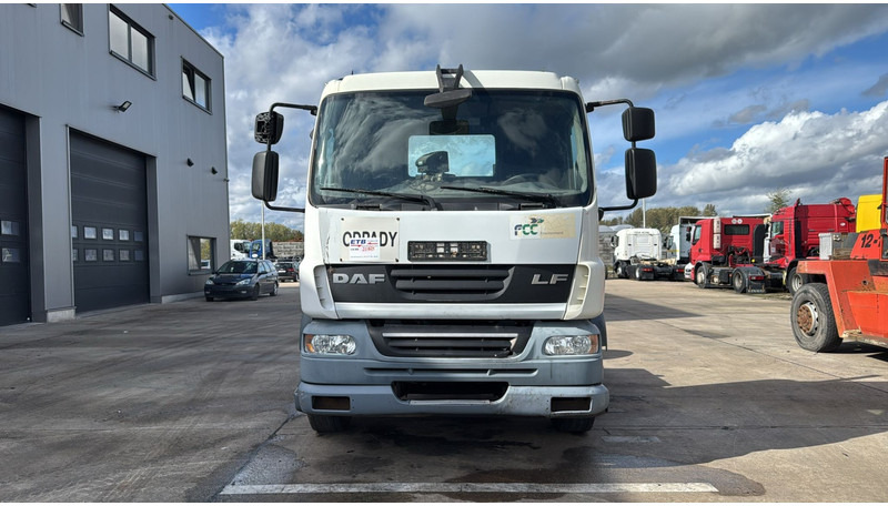 DAF 55 LF 250 (MANUAL GEARBOX / BOITE MANUELLE) - Châssis cabine: photos 2 DAF 55 LF 250 (MANUAL GEARBOX / BOITE MANUELLE) - Châssis cabine: photos 2