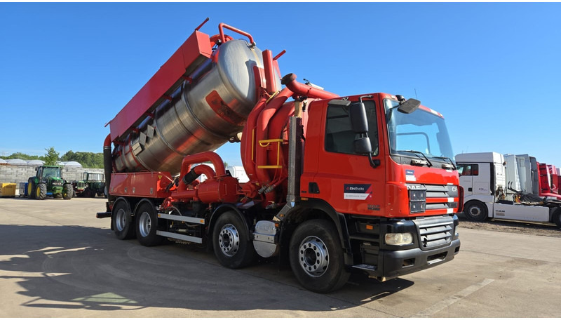 DAF CF 85.360 (IPSAM 18M³ / VACUUM + HIGH PRESSURE WATER / ADR FL - AT - OX / 123.000 KM / MANUAL GEARBOX / EURO 5) - Camion hydrocureur: photos 2 DAF CF 85.360 (IPSAM 18M³ / VACUUM + HIGH PRESSURE WATER / ADR FL - AT - OX / 123.000 KM / MANUAL GEARBOX / EURO 5) - Camion hydrocureur: photos 2