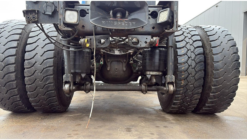 Crédit-bail de MAN 19.403 (6 CYLINDER / MANUAL GEARBOX / BIG AXLE / GRAND PONT) MAN 19.403 (6 CYLINDER / MANUAL GEARBOX / BIG AXLE / GRAND PONT): photos 13