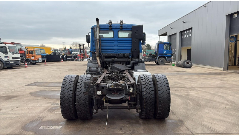 Crédit-bail de MAN 19.403 (6 CYLINDER / MANUAL GEARBOX / BIG AXLE / GRAND PONT) MAN 19.403 (6 CYLINDER / MANUAL GEARBOX / BIG AXLE / GRAND PONT): photos 8