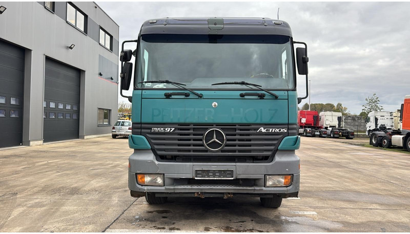 Mercedes-Benz ACTROS 2531 (16000 L / EPS / 6X2 / DEVANT LAMES / V6 / GRAND PONT) - Camion hydrocureur: photos 2 Mercedes-Benz ACTROS 2531 (16000 L / EPS / 6X2 / DEVANT LAMES / V6 / GRAND PONT) - Camion hydrocureur: photos 2