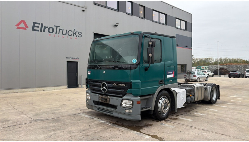 Mercedes-Benz Actros 1841 (EPS / 3 PEDALS / RETARDER / V6) - Châssis cabine: photos 1 Mercedes-Benz Actros 1841 (EPS / 3 PEDALS / RETARDER / V6) - Châssis cabine: photos 1