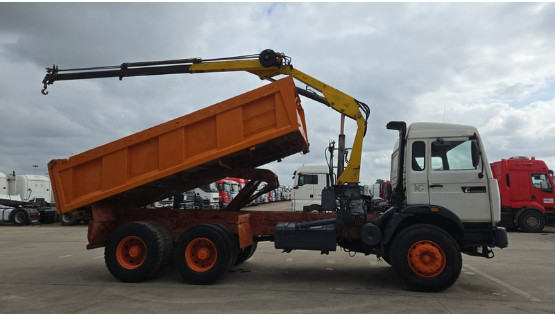Renault G 300 Manager (POMPE MANUELLE / GRUE COPMA 90.2 / LAMES / 6X4 / GRAND PONT) - Camion benne, Camion grue: photos 4 Renault G 300 Manager (POMPE MANUELLE / GRUE COPMA 90.2 / LAMES / 6X4 / GRAND PONT) - Camion benne, Camion grue: photos 4