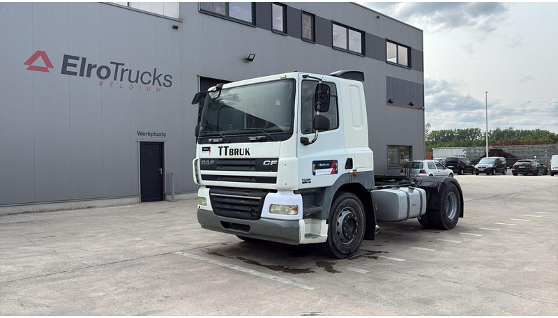 DAF 85 CF 410 (LOW CABIN / PETIT CABINE / TRES PROPRE / CLEAN CONDITION) - Tracteur routier: photos 1 DAF 85 CF 410 (LOW CABIN / PETIT CABINE / TRES PROPRE / CLEAN CONDITION) - Tracteur routier: photos 1