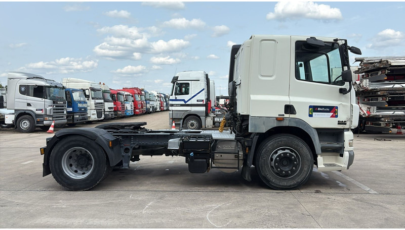 DAF 85 CF 410 (LOW CABIN / PETIT CABINE / TRES PROPRE / CLEAN CONDITION) - Tracteur routier: photos 4 DAF 85 CF 410 (LOW CABIN / PETIT CABINE / TRES PROPRE / CLEAN CONDITION) - Tracteur routier: photos 4