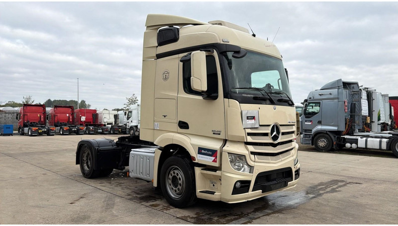 Mercedes-Benz Actros 1845 (PERFECT CONDITION / EURO 5) - Tracteur routier: photos 2 Mercedes-Benz Actros 1845 (PERFECT CONDITION / EURO 5) - Tracteur routier: photos 2