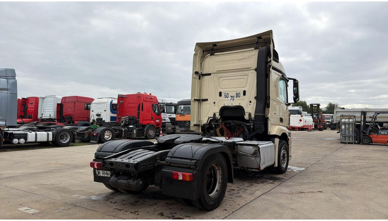 Mercedes-Benz Actros 1845 (PERFECT CONDITION / EURO 5) - Tracteur routier: photos 4 Mercedes-Benz Actros 1845 (PERFECT CONDITION / EURO 5) - Tracteur routier: photos 4