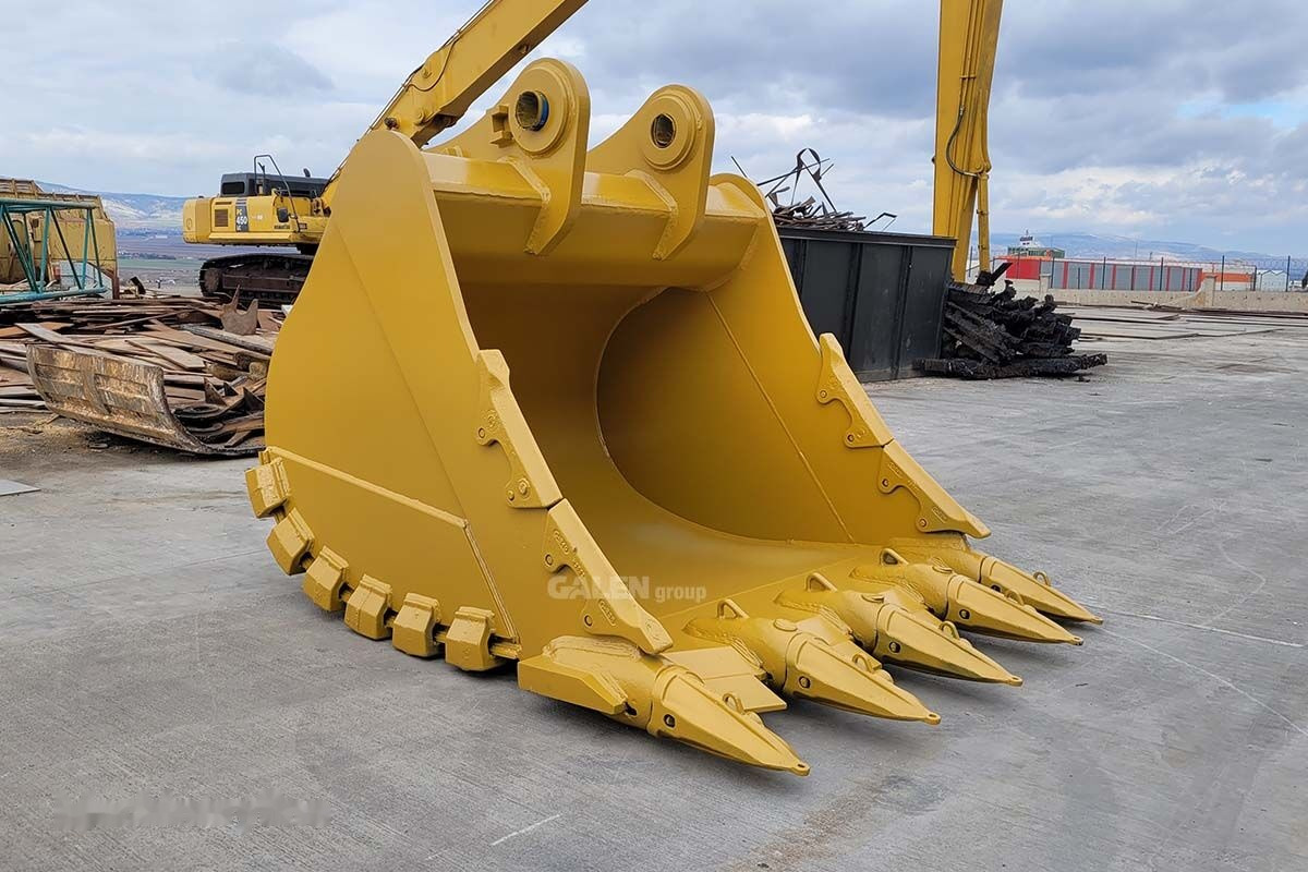 Caterpillar 349 Heavy Duty Bucket Manufacturing - Godet pour pelle: photos 3 Caterpillar 349 Heavy Duty Bucket Manufacturing - Godet pour pelle: photos 3