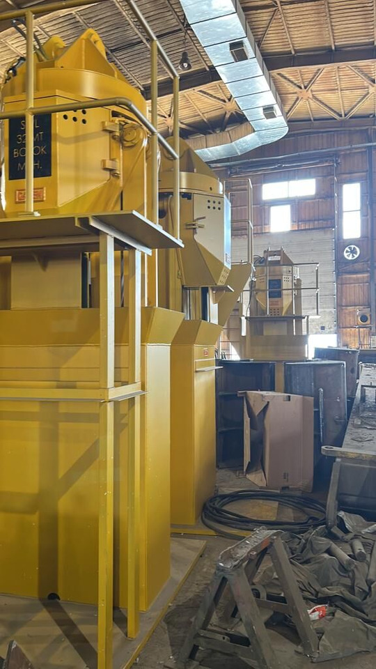 Galen New - Pinces pour Machine agricole: photos 2 Galen New - Pinces pour Machine agricole: photos 2