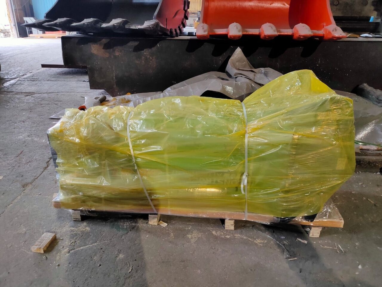 Soosan SB40 - Marteau hydraulique: photos 5 Soosan SB40 - Marteau hydraulique: photos 5