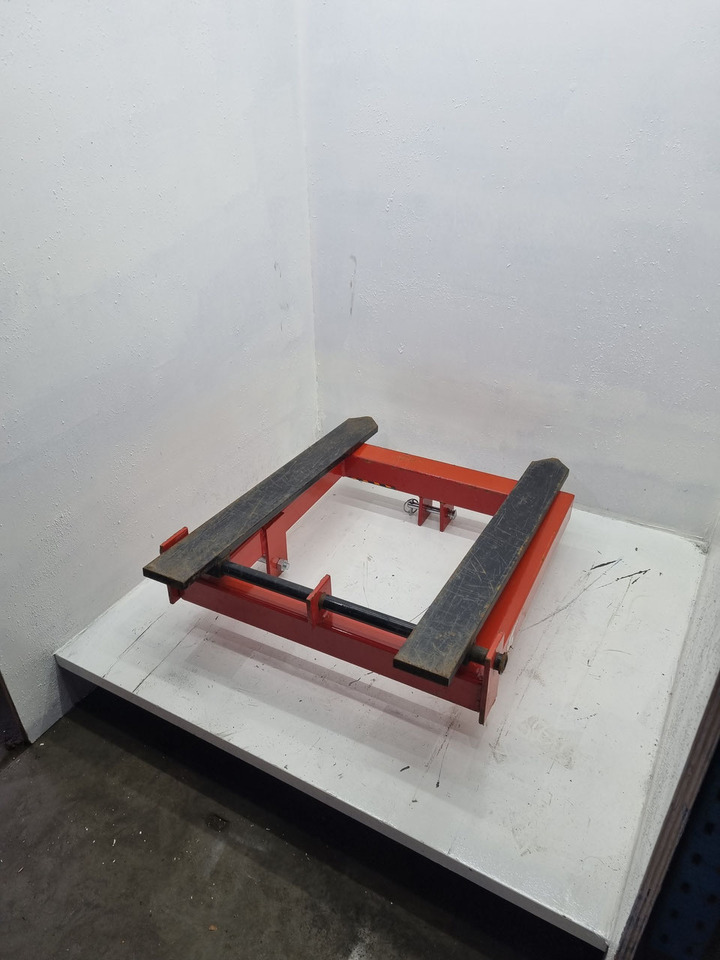 Pallet drager 0.5 ton - Fourches: photos 4 Pallet drager 0.5 ton - Fourches: photos 4