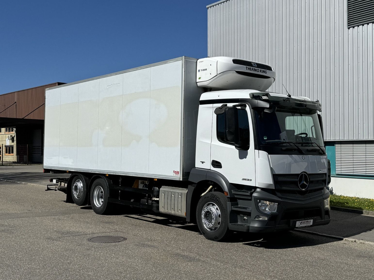 Mercedes-Benz Antos 2533L Kühlkoffer TK T-800R Lenkachse TOP - Camion frigorifique: photos 4 Mercedes-Benz Antos 2533L Kühlkoffer TK T-800R Lenkachse TOP - Camion frigorifique: photos 4