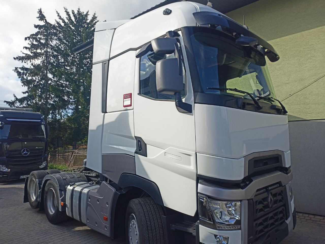 Renault Gama T 480 - Tracteur routier: photos 2 Renault Gama T 480 - Tracteur routier: photos 2