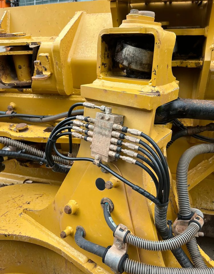 Bulldozer Caterpillar D6N LGP, 2019 ROK, 2100 MTH, ZRYWAK: photos 10