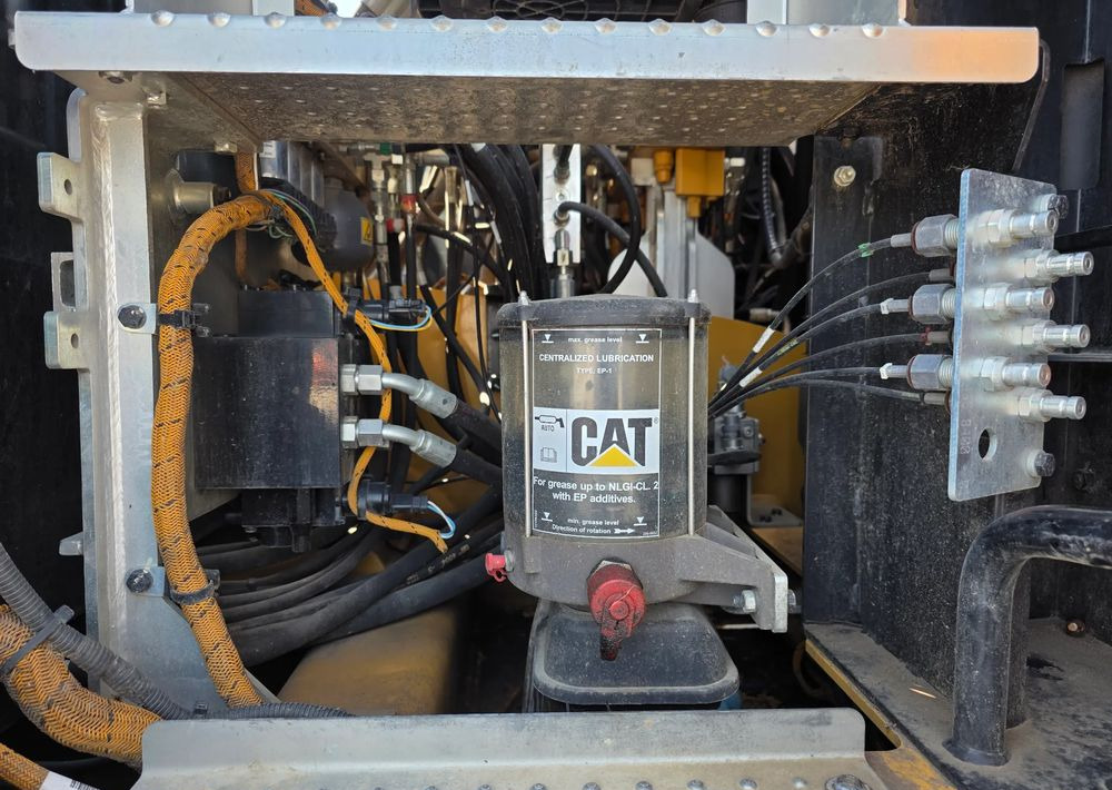 Pelle sur pneus Caterpillar M314F, 2019 ROK, 3300 MTH, OIL QUICK OQ 65: photos 14