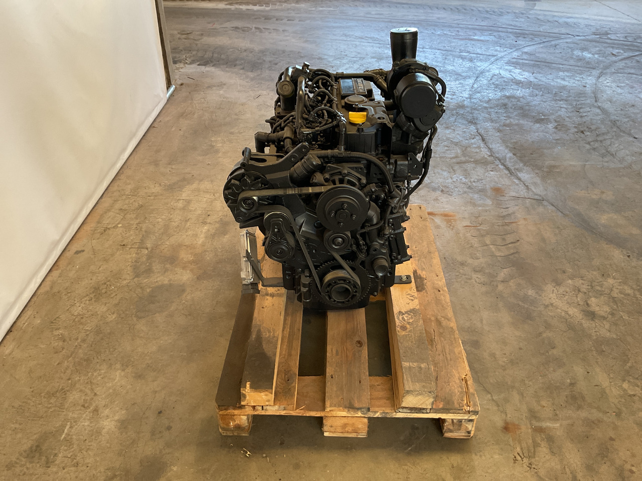 Deutz TCD 3.6 L4 (1) - Moteur: photos 5 Deutz TCD 3.6 L4 (1) - Moteur: photos 5