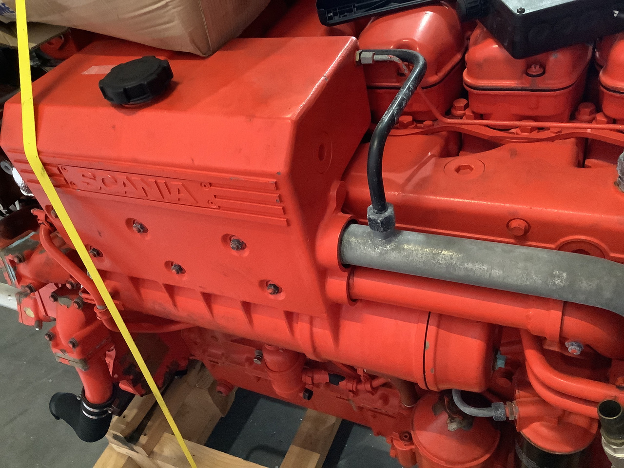 Scania DI12 69M marine propulsion (2) - Moteur: photos 4 Scania DI12 69M marine propulsion (2) - Moteur: photos 4