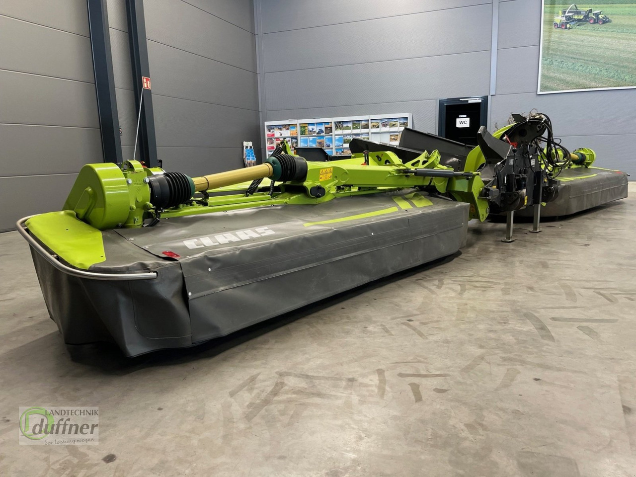 CLAAS Disco 9300 Direct Swather - Faucheuse: photos 1 CLAAS Disco 9300 Direct Swather - Faucheuse: photos 1