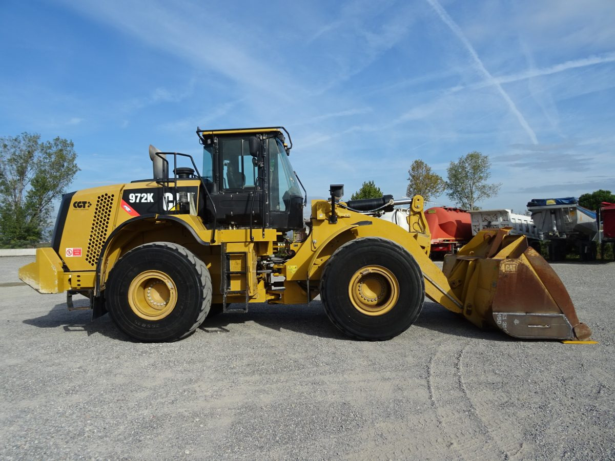 CATERPILLAR 972K - Chargeuse sur pneus: photos 5 CATERPILLAR 972K - Chargeuse sur pneus: photos 5