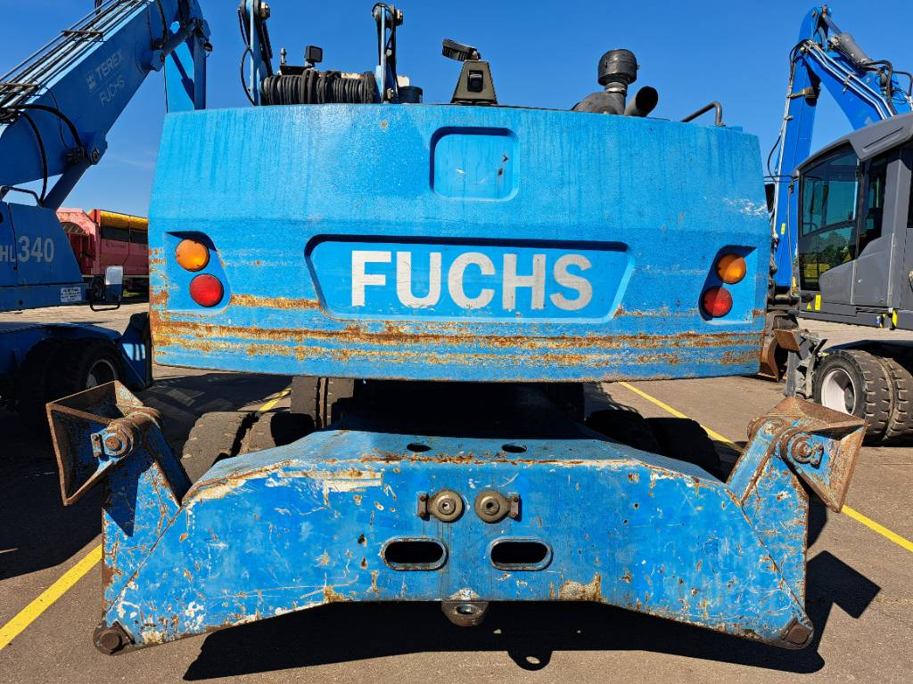Fuchs MHL335 + Grapple + Reman Engine - Pelle de manutention: photos 5 Fuchs MHL335 + Grapple + Reman Engine - Pelle de manutention: photos 5