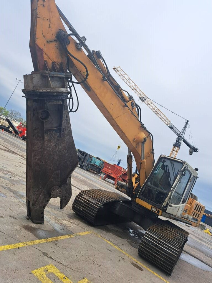 Liebherr R924B HDSL - Pelle sur chenille: photos 2 Liebherr R924B HDSL - Pelle sur chenille: photos 2