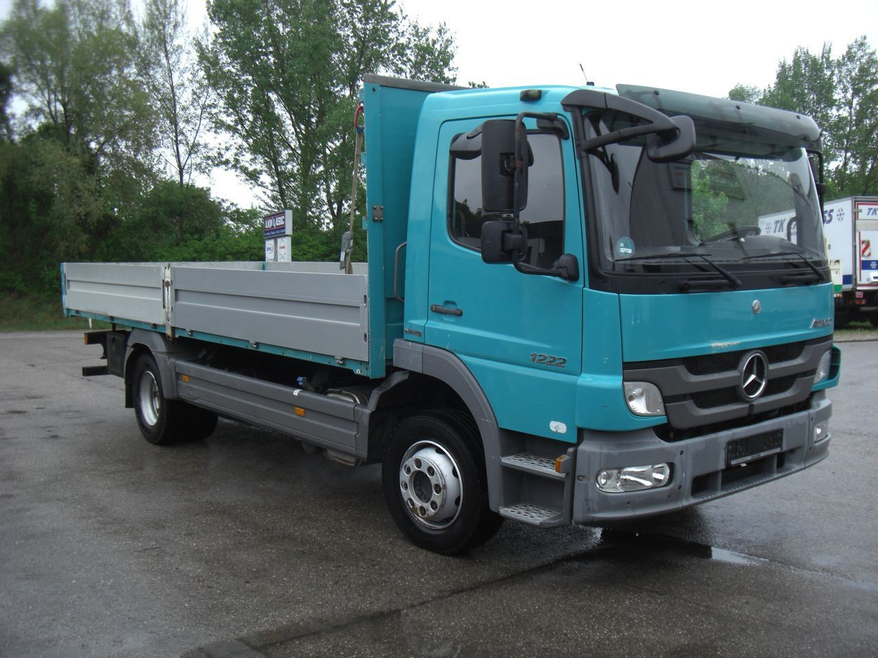 Mercedes-Benz 1222 Atego - Camion plateau: photos 2 Mercedes-Benz 1222 Atego - Camion plateau: photos 2