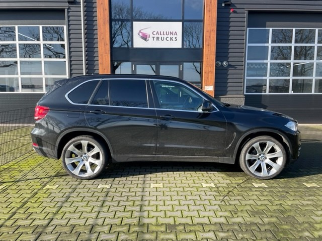BMW X5 XDRIVE 30d - SUV: photos 5 BMW X5 XDRIVE 30d - SUV: photos 5