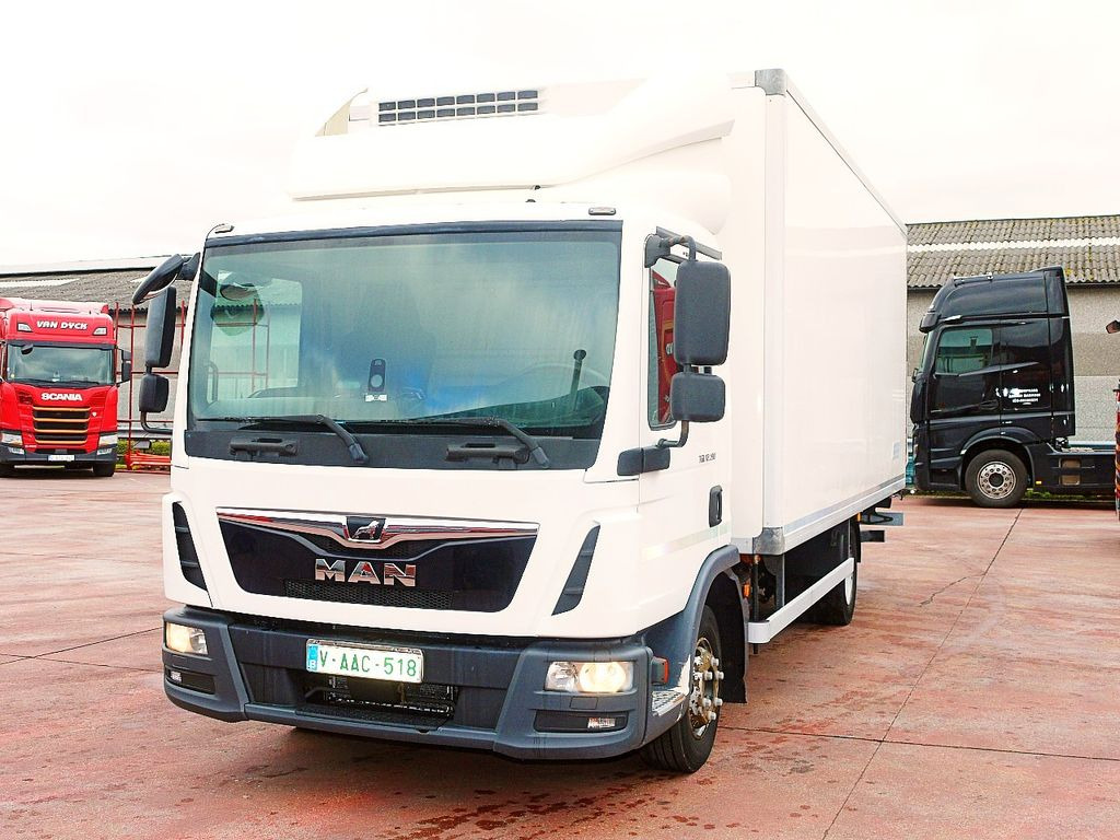 MAN 12.190 TGL KUHLKOFFER THERMOKING V800 MT LUFT AC - Camion frigorifique: photos 5 MAN 12.190 TGL KUHLKOFFER THERMOKING V800 MT LUFT AC - Camion frigorifique: photos 5