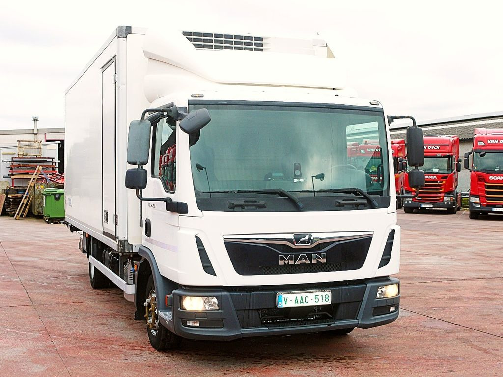 MAN 12.190 TGL KUHLKOFFER THERMOKING V800 MT LUFT AC - Camion frigorifique: photos 1 MAN 12.190 TGL KUHLKOFFER THERMOKING V800 MT LUFT AC - Camion frigorifique: photos 1