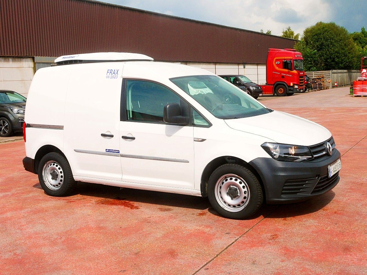 Volkswagen CADDY KUHLKASTENWAGEN KERSTNER -2c A/C - Utilitaire frigorifique: photos 2 Volkswagen CADDY KUHLKASTENWAGEN KERSTNER -2c A/C - Utilitaire frigorifique: photos 2