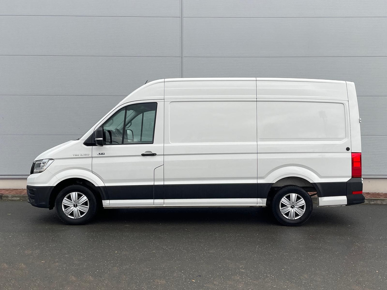 MAN TGE 3.180 L3H3 Kasten 4x4 AUTOM DIFF AHK TEMP - Voiture: photos 5 MAN TGE 3.180 L3H3 Kasten 4x4 AUTOM DIFF AHK TEMP - Voiture: photos 5