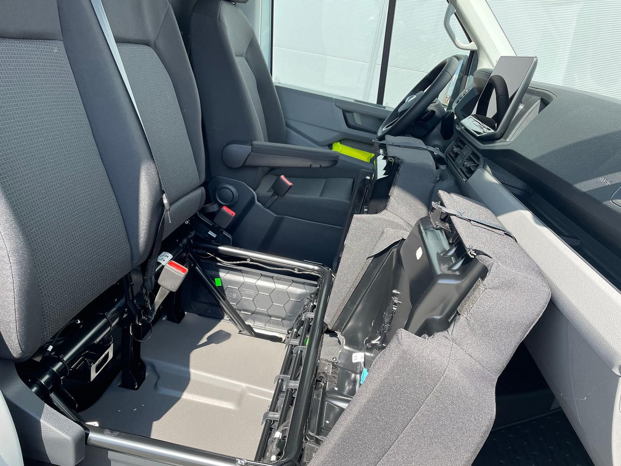 Véhicule utilitaire MAN TGE 3.180 L3H3 Kasten 4x4 ACC LED NAVI: photos 30