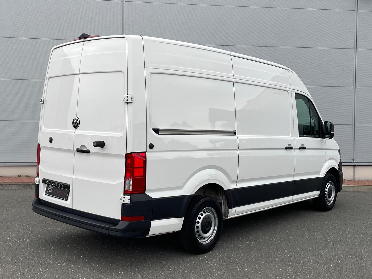 Volkswagen Crafter Kasten 35 L3H3 KAMERA SITZHZ DAB - Fourgon utilitaire: photos 5 Volkswagen Crafter Kasten 35 L3H3 KAMERA SITZHZ DAB - Fourgon utilitaire: photos 5
