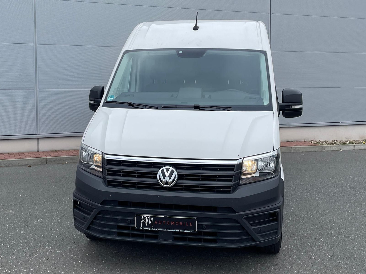 Volkswagen Crafter Kasten 35 L4H3 AHK KLIMA DAB PDC KAMERA - Fourgon utilitaire: photos 4 Volkswagen Crafter Kasten 35 L4H3 AHK KLIMA DAB PDC KAMERA - Fourgon utilitaire: photos 4