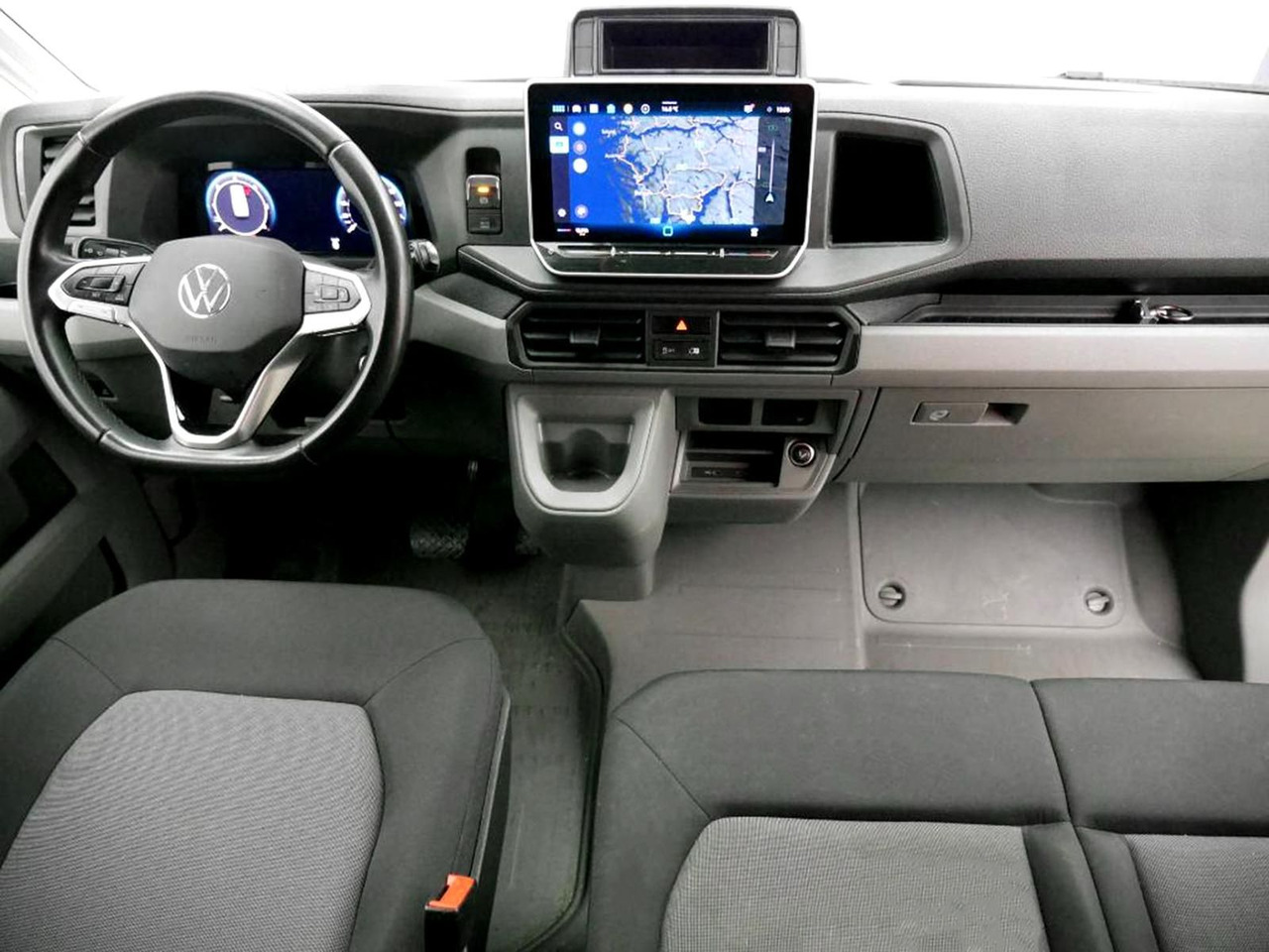 Volkswagen Crafter Kasten 35 L4H3 NAVI DAB KAMERA PDC - Fourgon utilitaire: photos 4 Volkswagen Crafter Kasten 35 L4H3 NAVI DAB KAMERA PDC - Fourgon utilitaire: photos 4